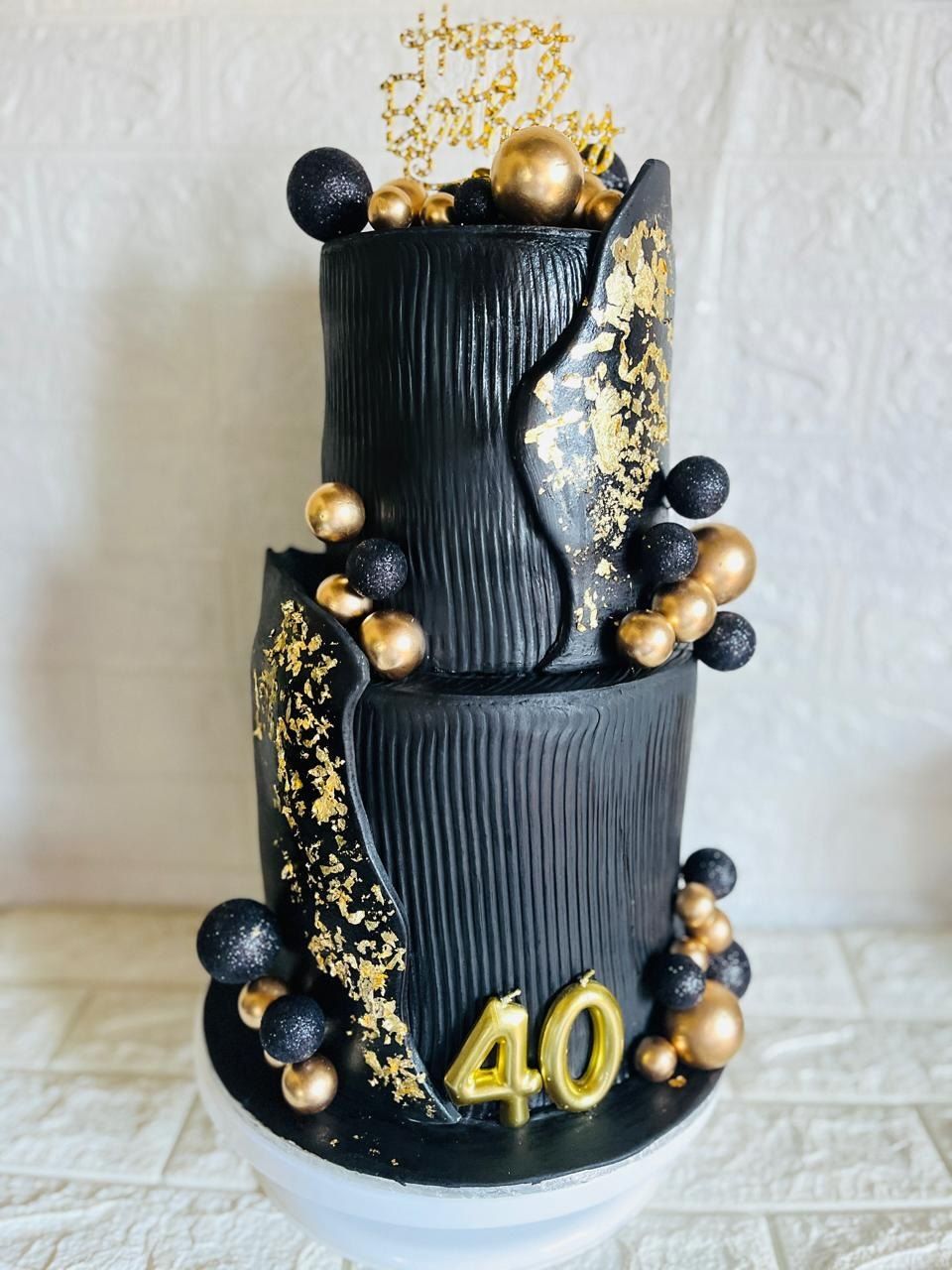 Golden Forty Cake by Baked by Buhlenkosi